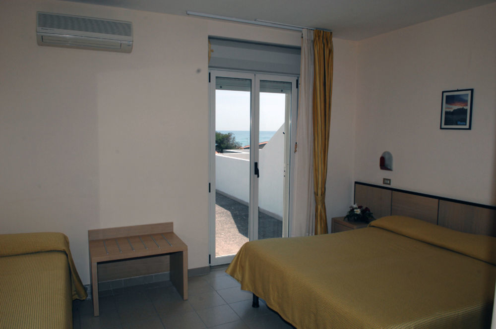 Hotel Cristalda Vieste Exteriör bild